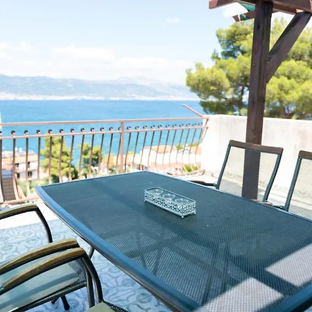 Gizdic Apartment Trogir