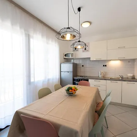 Apartment Gizdic Trogir